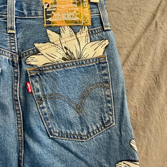 Levi's Premium Blue Denim Farm Rio X Floral Ribcage Mini Skirt  - Size 25 - Picture 13 of 13